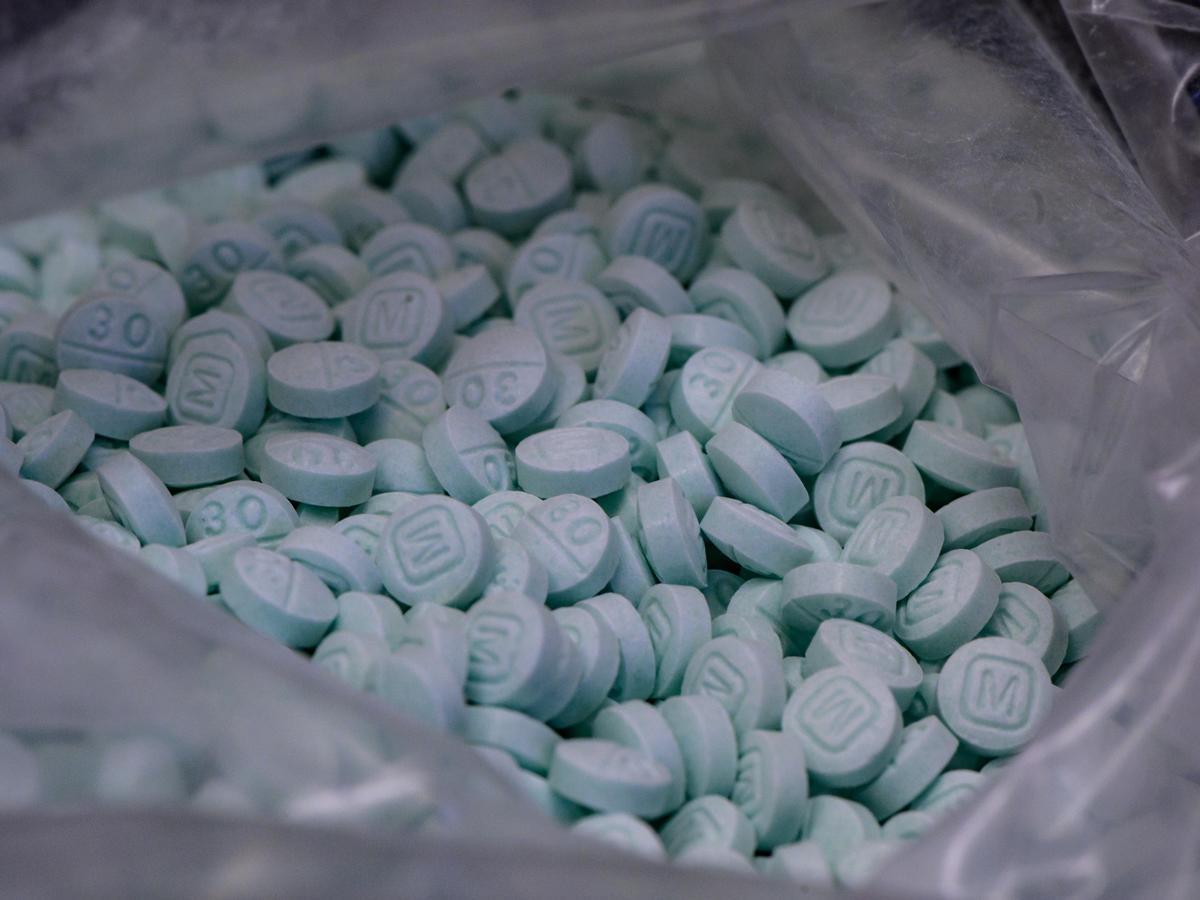 Delle pasticche di fentanyl confiscate dalla Drug enforcement administration (Dea)
