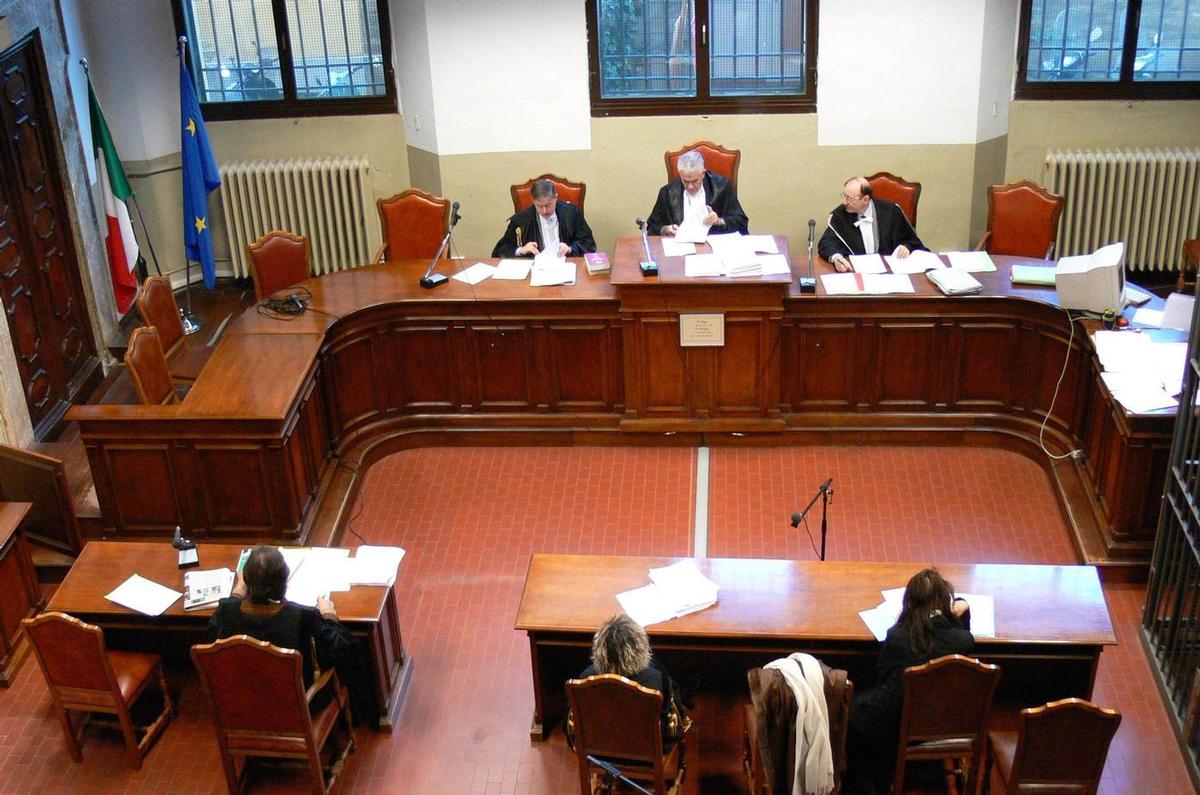 Un'aula della corte d'appello di Bologna (www.giustizia.bologna.it)
