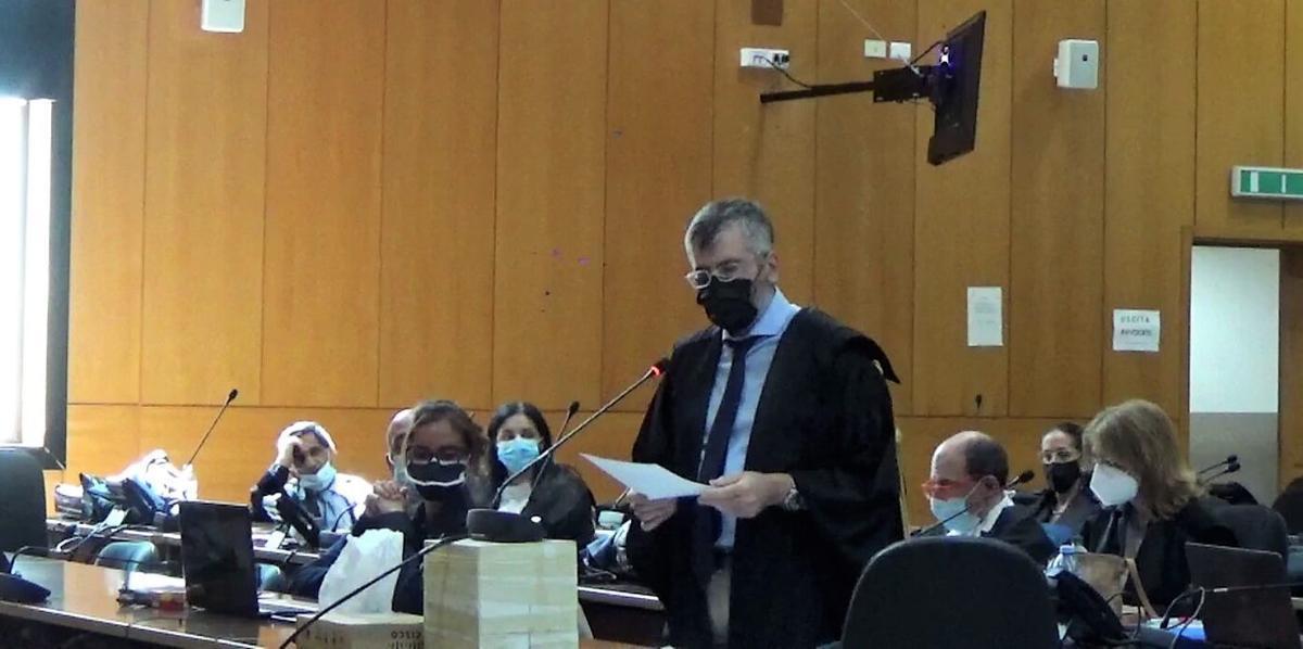 Il pm Giuseppe Lombardo durante un'udienza del processo Gotha
